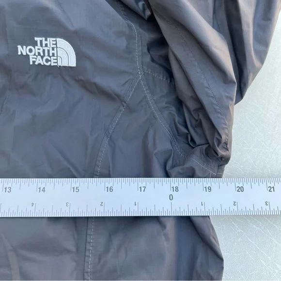 North Face Women Windbreaker HYVENT Jacket Size Medium - Picture 6 of 10
